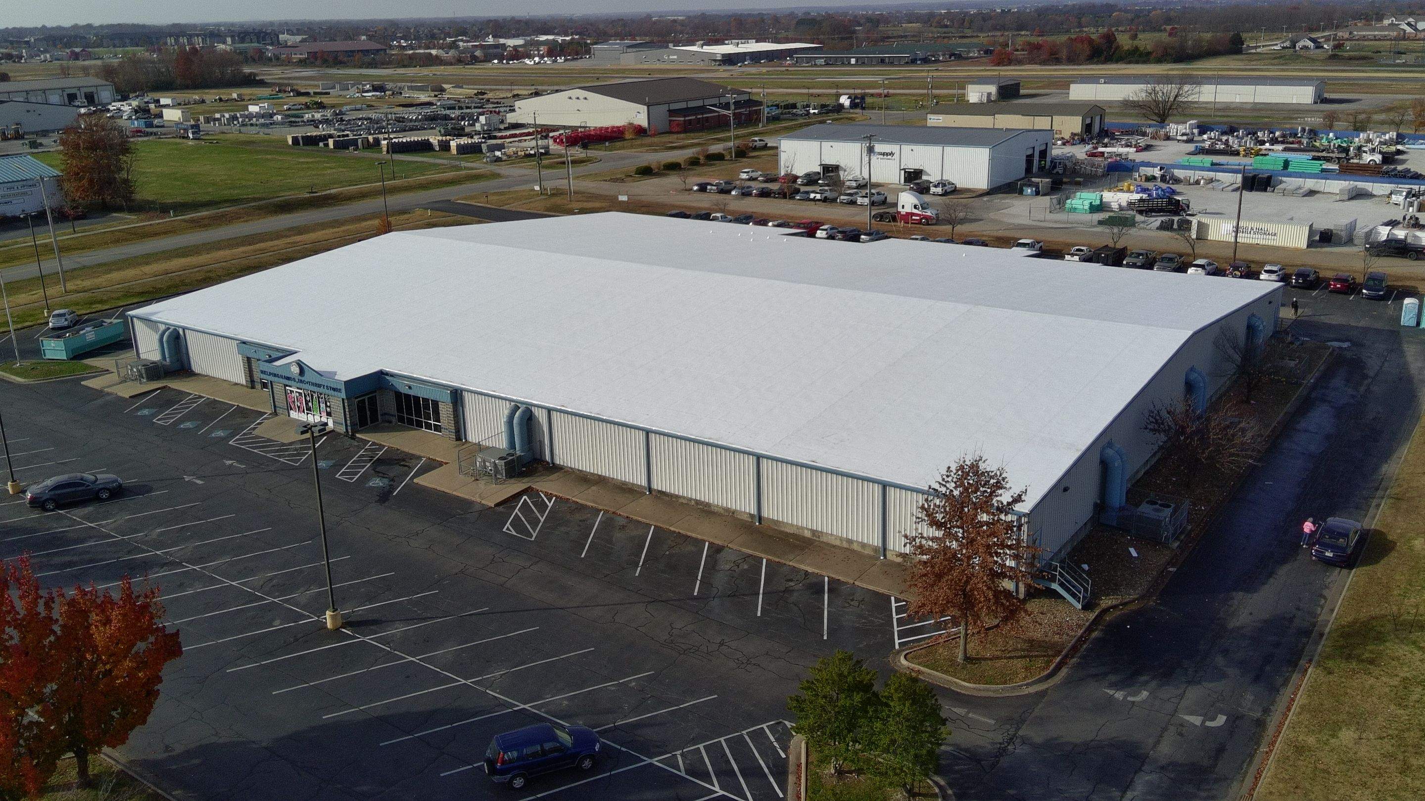 Commercial roofing contractor in Florida